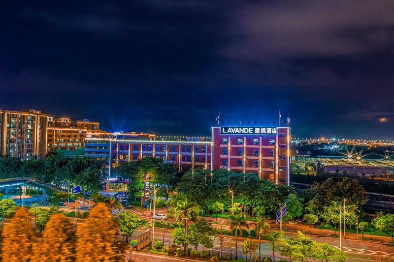 Lavande Hotel (Shenzhen Airport New Terminal) Over view