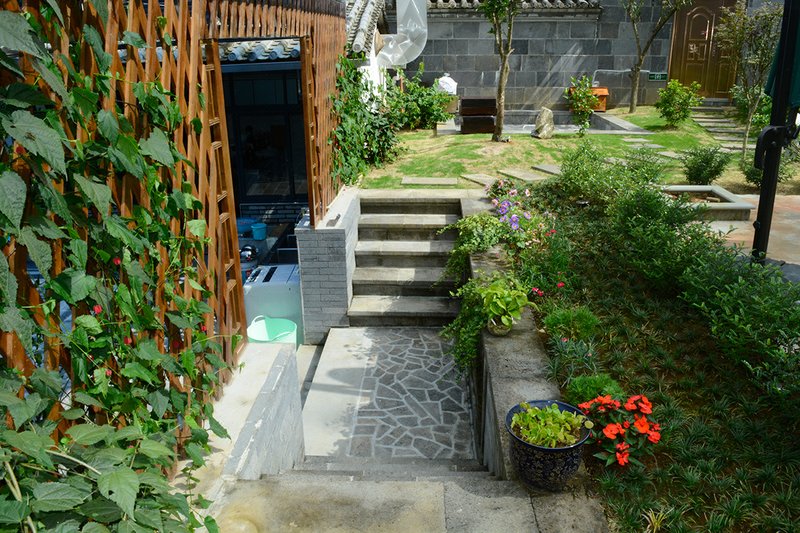 fengchengyuan Inn Over view