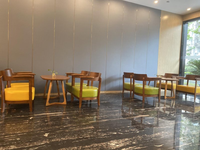 weiting hotel shanghai yan an West Road Subway sation shop Restaurant