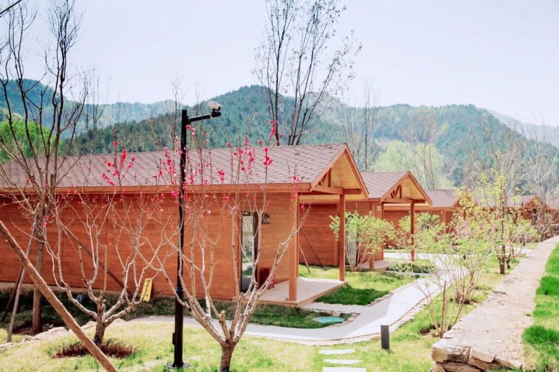 Yunxi Huagu Hotel Over view