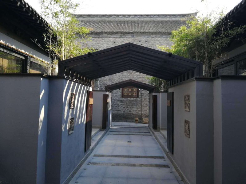 Shuanglong lodge Inn Over view