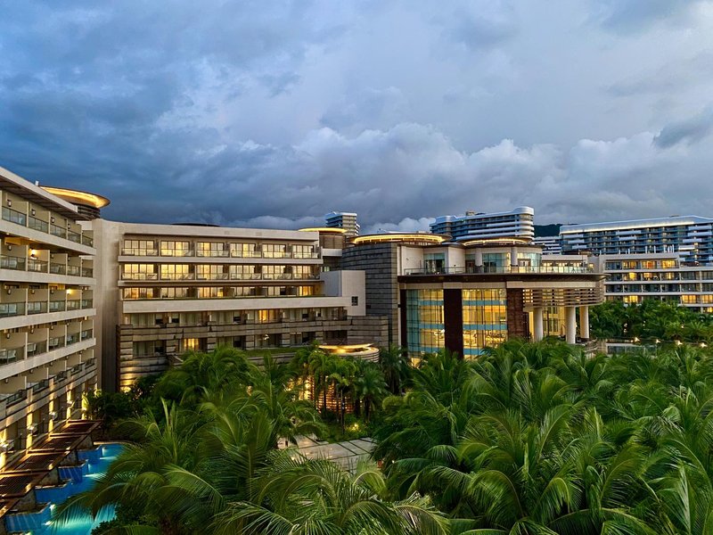 Sanya Yazhou Bay Resort, Curio Collection by Hilton Over view