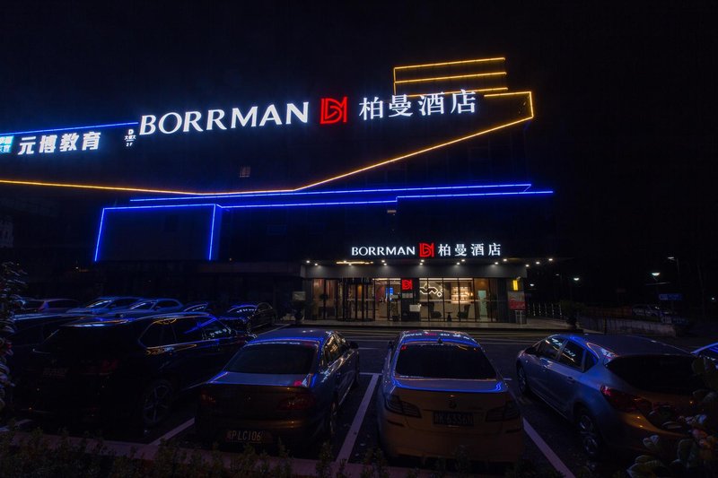 BORRMAN HOTEL Over view