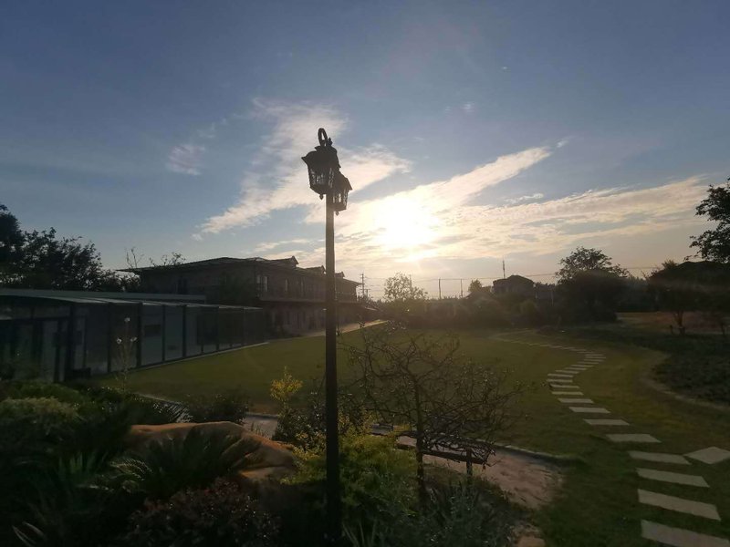 NATURLICHEN Inn Over view