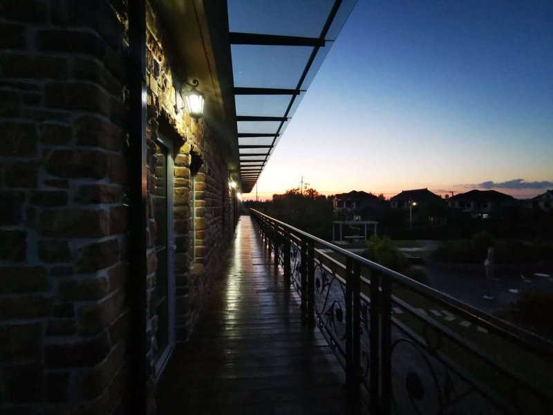 NATURLICHEN Inn Over view