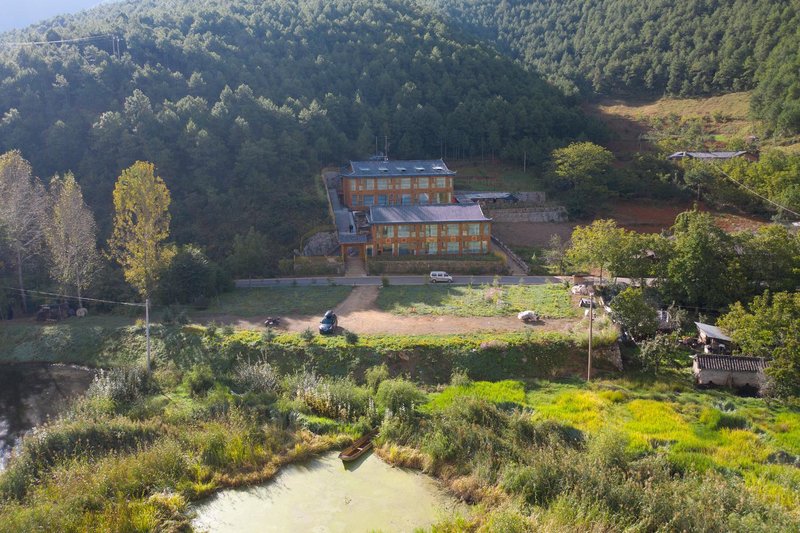 Queqiao Villa Over view