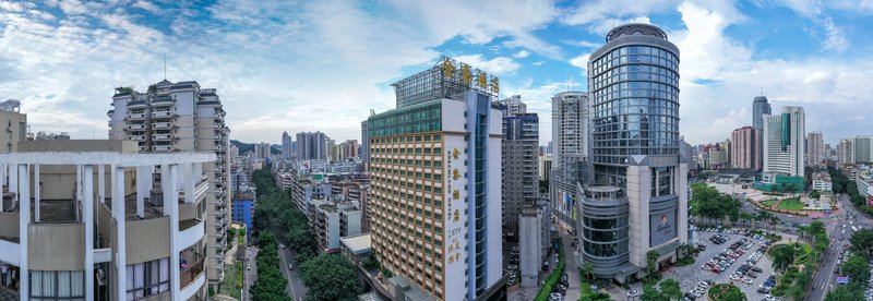 Dreamland Hotel Huizhou Over view