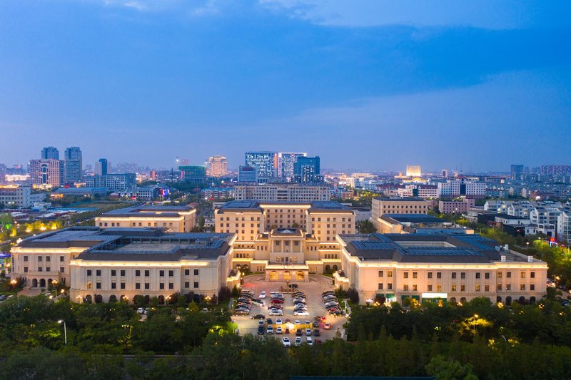 Luxury Blue Horizon Hotel (Hot Spring Hotel)Over view