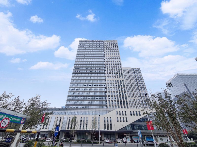 Liz Hotel (Jinan west station store of Beijing-Shanghai high-speed railway) Over view