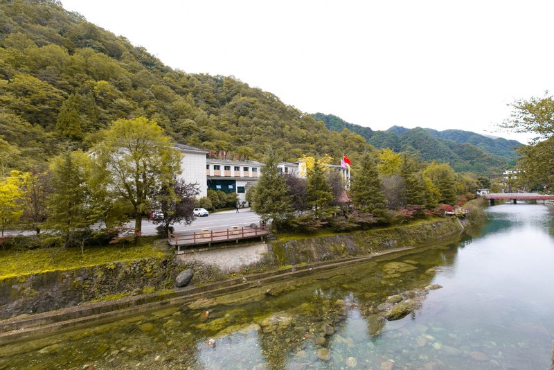 Taoyuan Hotel Over view