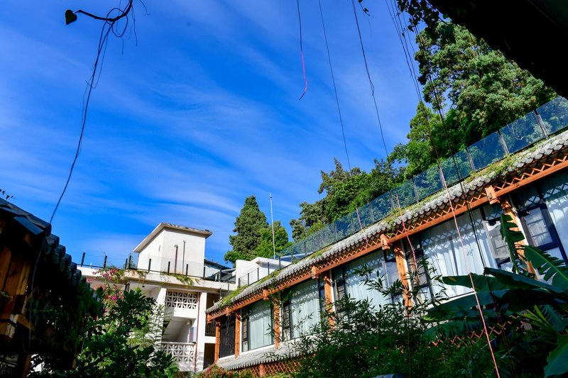 Fuxianhu Shuyuan Hotel Over view