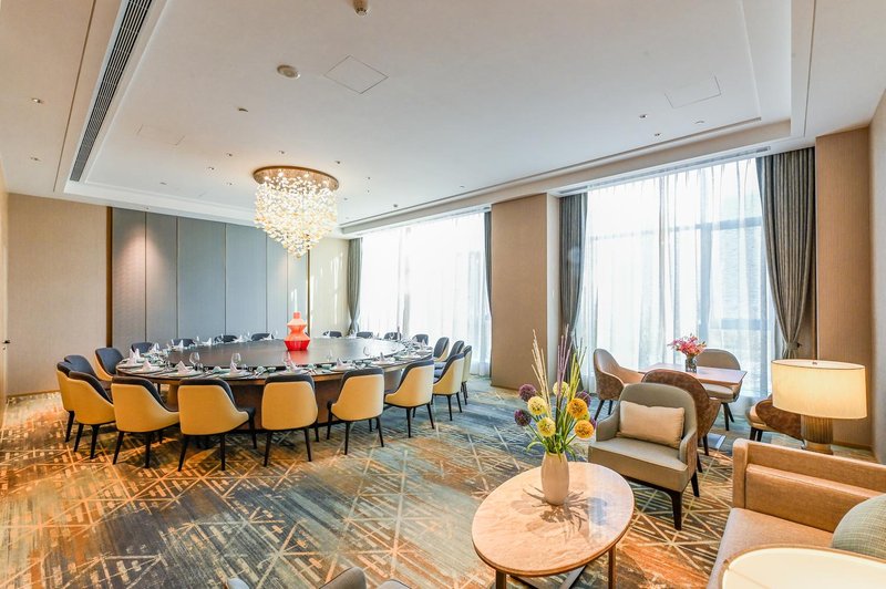 ANQING PARKVIEW INTERNATIONAL HOTELRestaurant