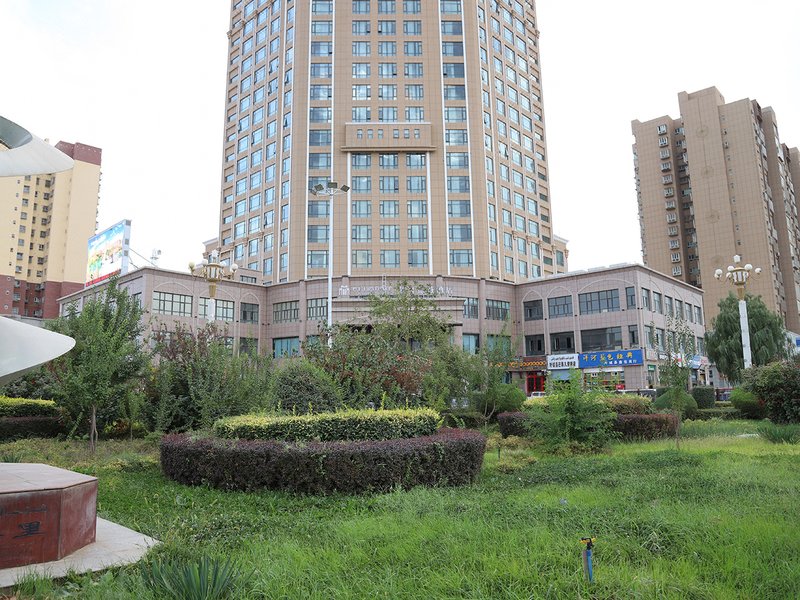 Metropolo Jinjiang Hotel (Yecheng Linggongli) Over view