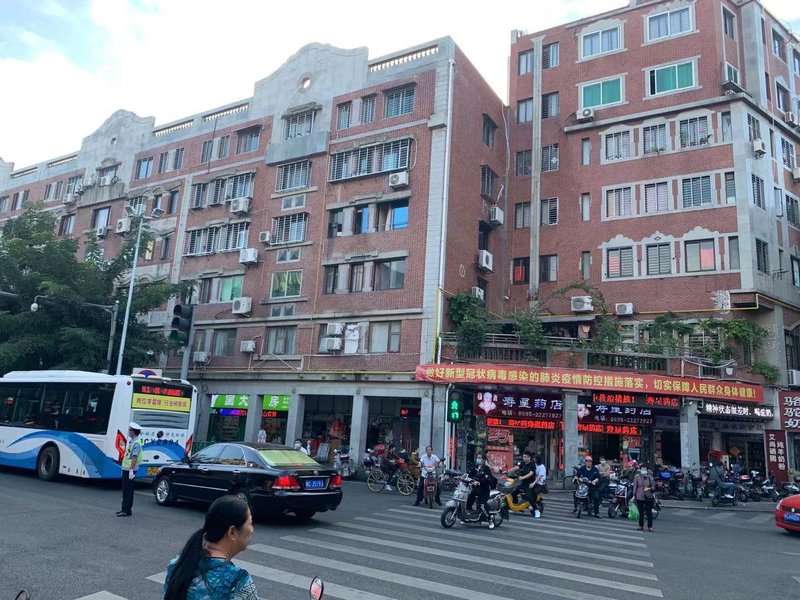 New Xianghe Inn Over view