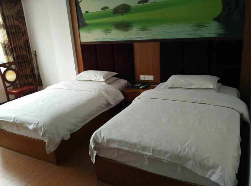 Fuyuan Business Hotel Guest Room