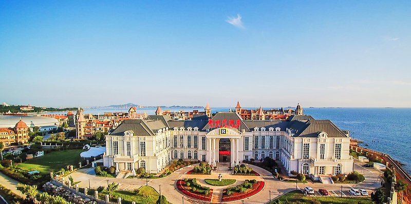 Xinshidai Hotel (Yantai Laishan) Over view