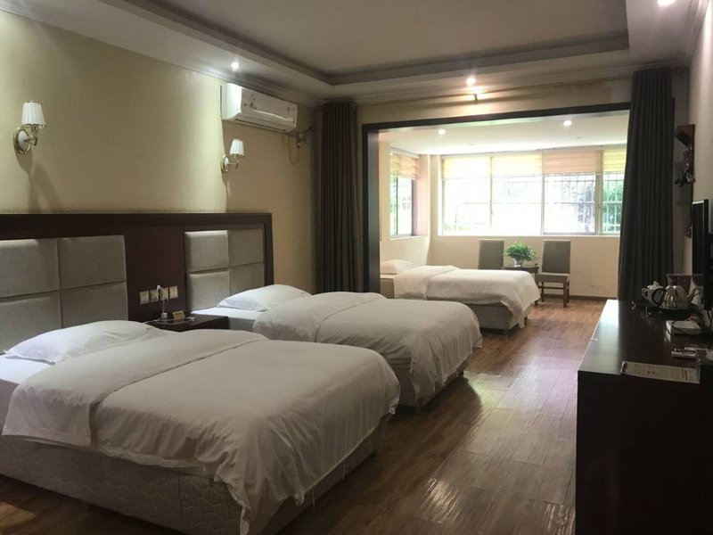 JIN RONG HOTEL Guest Room