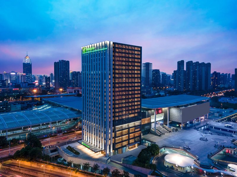 Holiday Inn Wuxi Central Station Over view