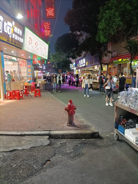 Fashion Business Apartment (Guangzhou Zhucun)酒店外观