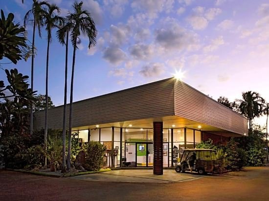 Ibis Styles Katherine Over view