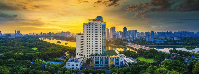 Nanning Wharton International Hotel Over view