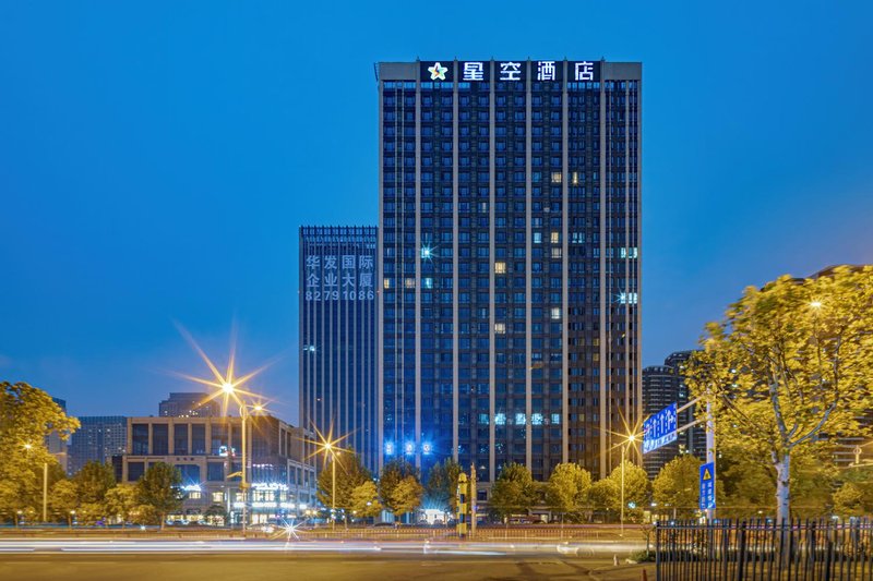 Wuhan Star Hotel Over view