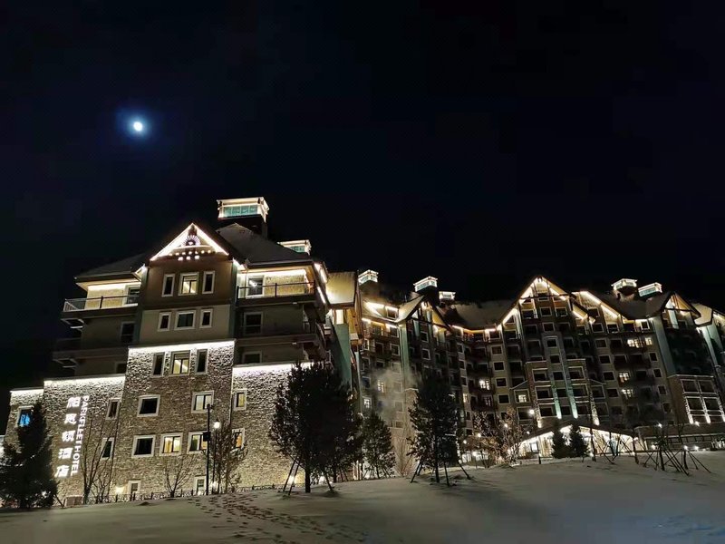 Parkfleet Hotel Over view