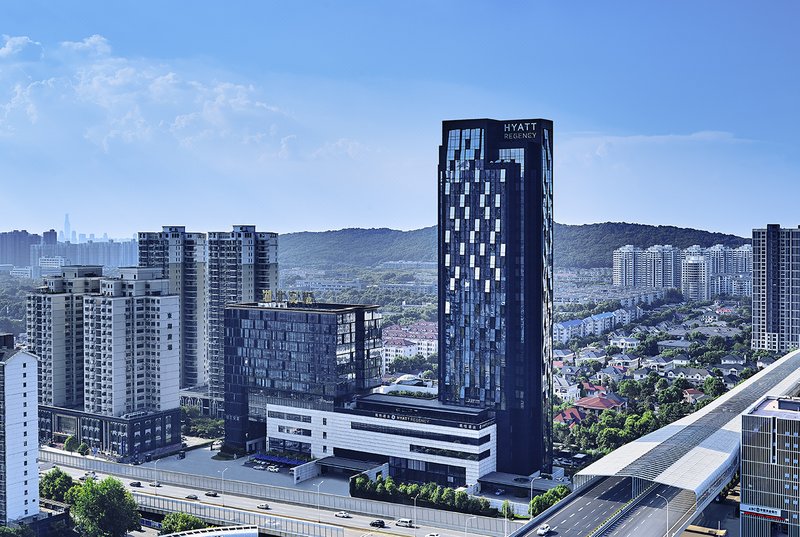 Hyatt Regency Wuhan Optics Valley Over view