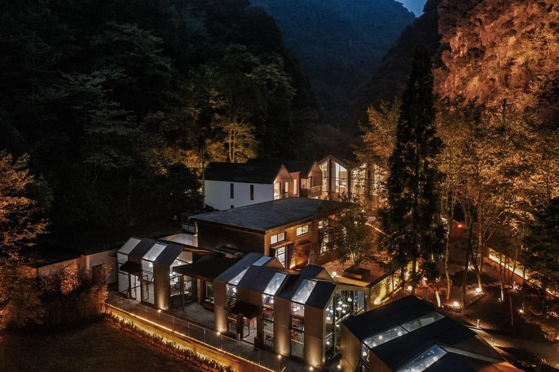 Dayi Wushan factory box HotelOver view