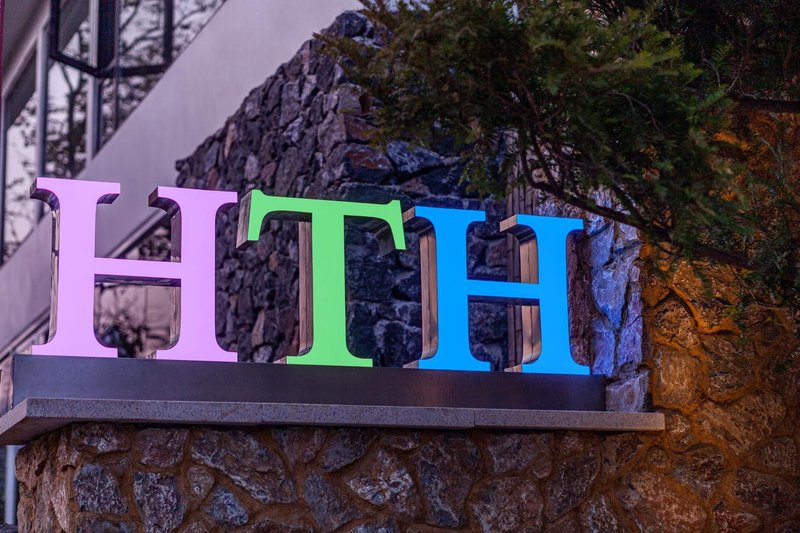 HuaTianHai  Legends of  YuLongOver view