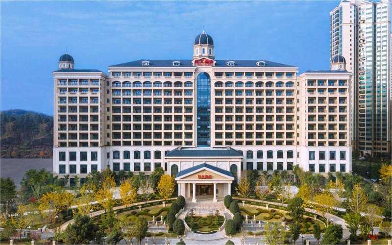 Yichang Evergrande Hotel Over view