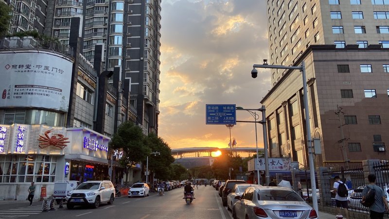 Jinyuan Sunshine Hotel Over view