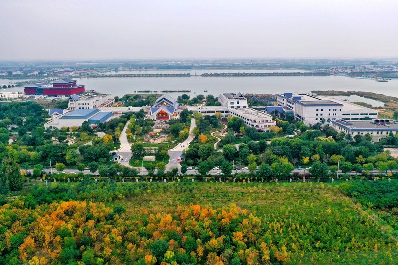 NANHU HOT SPRING INTERNATIONAL HOTEL Over view