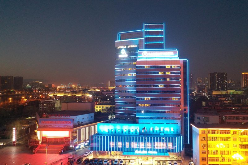 Rainbow Hotel Over view