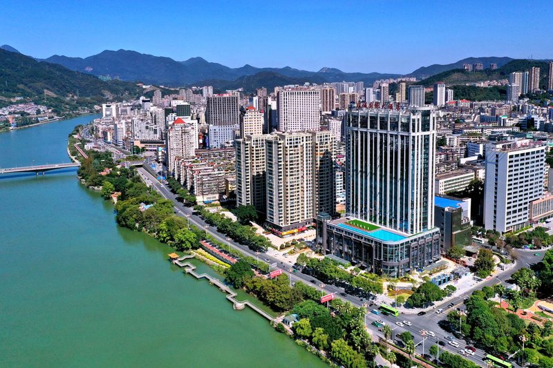 Mingcheng International Hotel over view