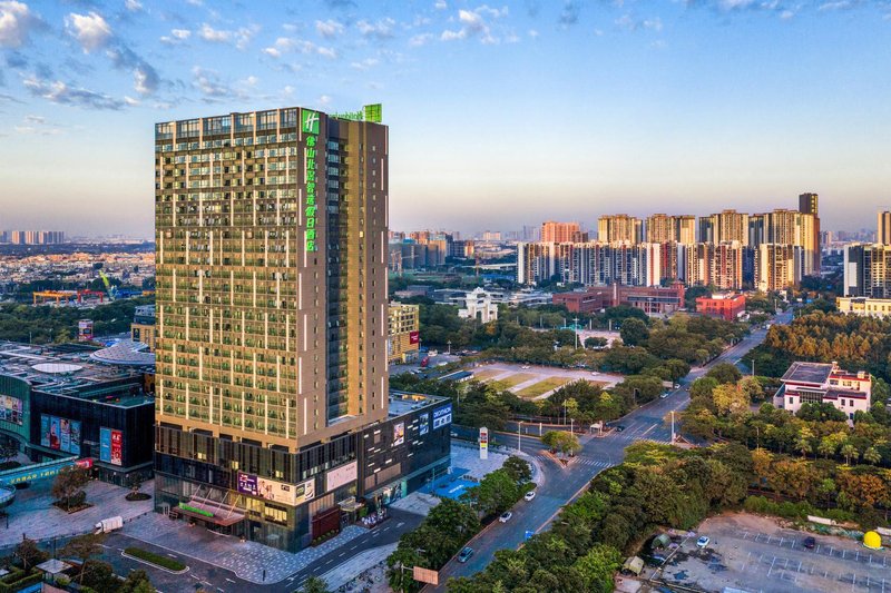 Holiday Inn Express Foshan Beijiao Over view