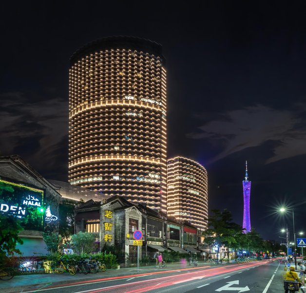 Elegant Hotel (Zhujiang New Town Canton Tower)Over view