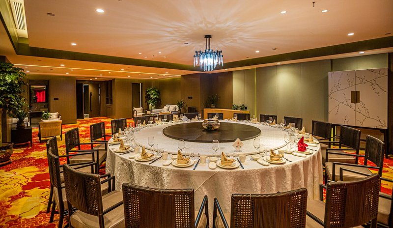 Dingyi Hotel Restaurant