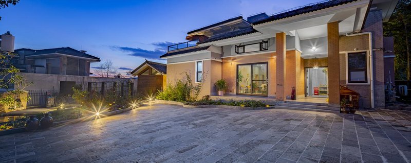 No. 36 Garden VillaOver view