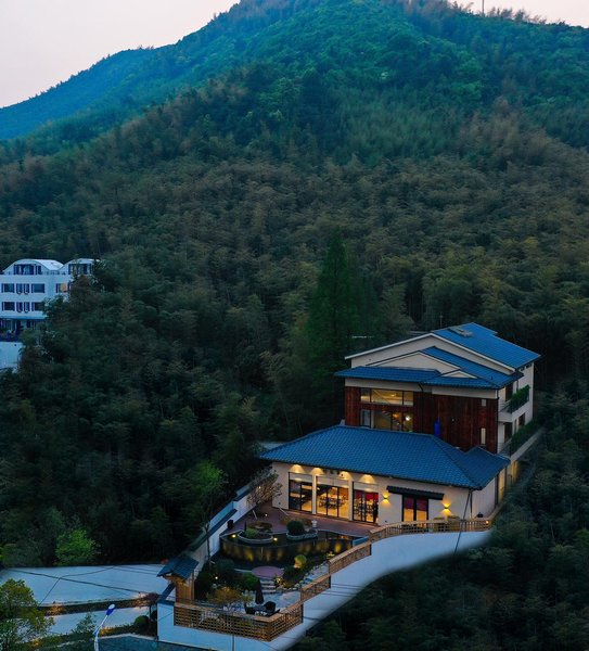 Moganshan Zhuqu Pavilion Fenglv Lodge Over view