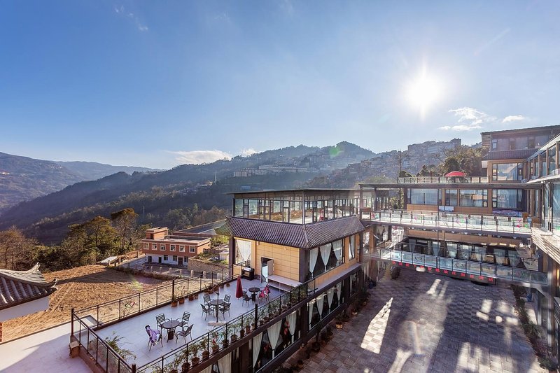 Terraced Rose Winery Holiday Hotel Over view