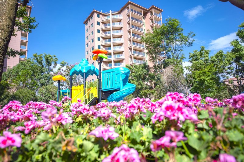 Fuxian Lake Hi Villa Over view