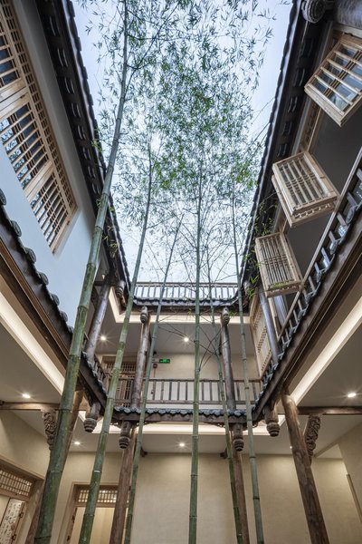 Dust and Hustle Weiyuan Designer Zen Homestay (Chongzhou Jiezi Ancient Town Branch) Over view