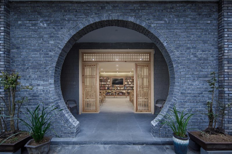 Dust and Hustle Weiyuan Designer Zen Homestay (Chongzhou Jiezi Ancient Town Branch) Over view