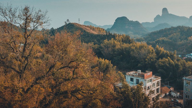 Home of mountains Over view