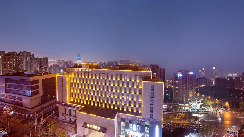 Zhengzhou Puju Hotel (High Speed Rail East Station) Over view