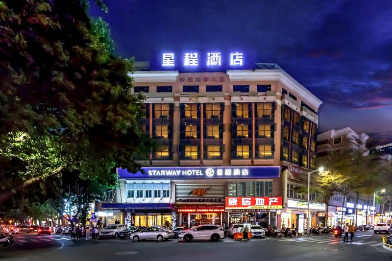 Starway Hotel (Zhongshan Lihe Plaza)Over view