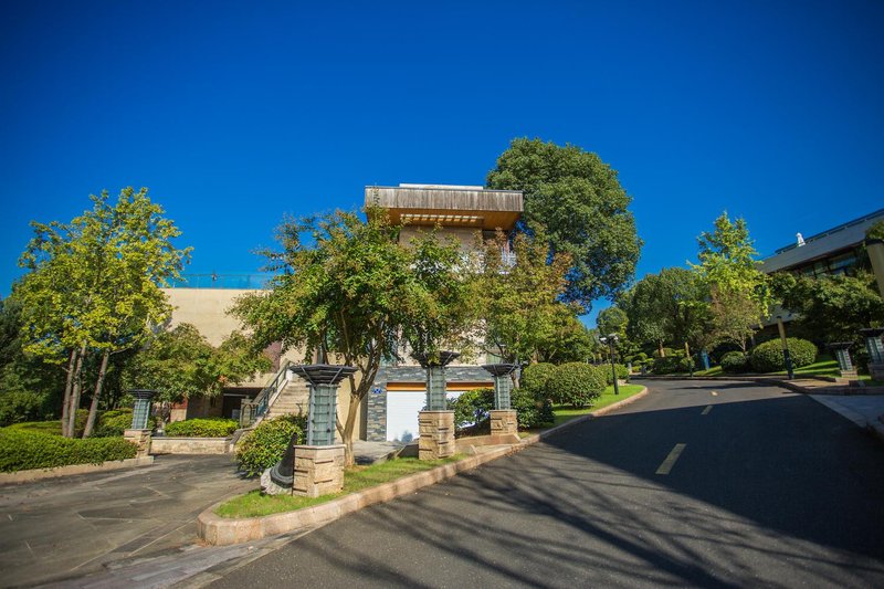 Qiandao Lake Suiyuan Holiday Villa Over view