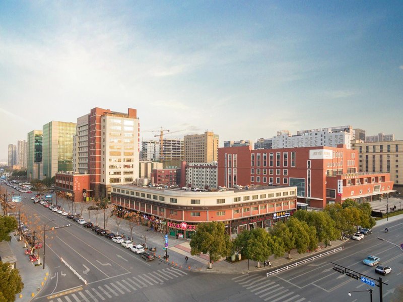 Home Inn Hotel周边景点