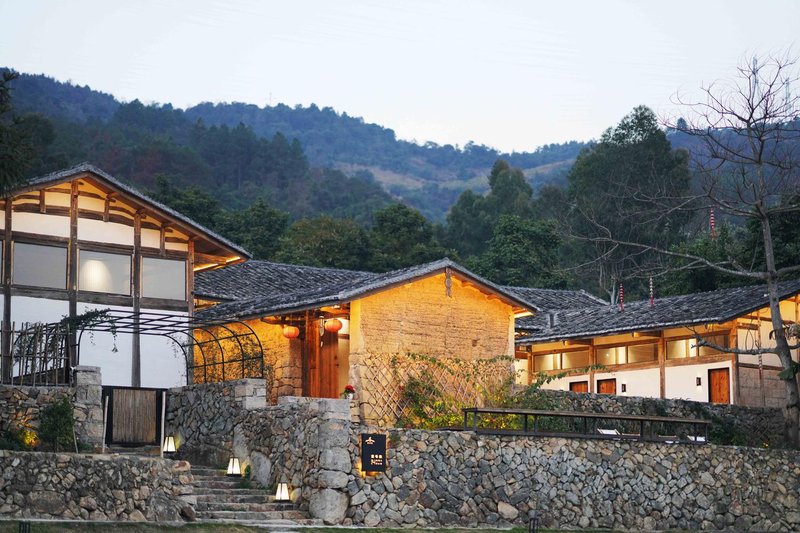 Shexiangli Guesthouse Over view